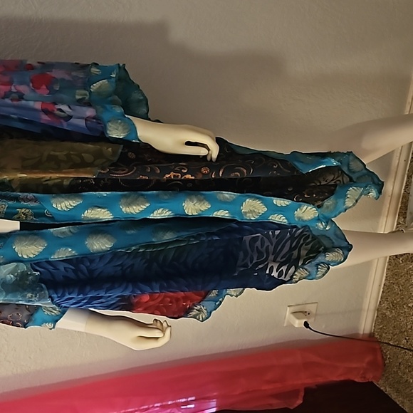 STERLING STYLES 1990s Mixed Print Metallic Patchwork Assymetric Kimono - Picture 7 of 11